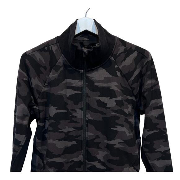 ATHLETA Wmns XL Triumph Printed Full Zip Jacket Black Camo Gym Sport Sweatshirt - Picture 5 of 15